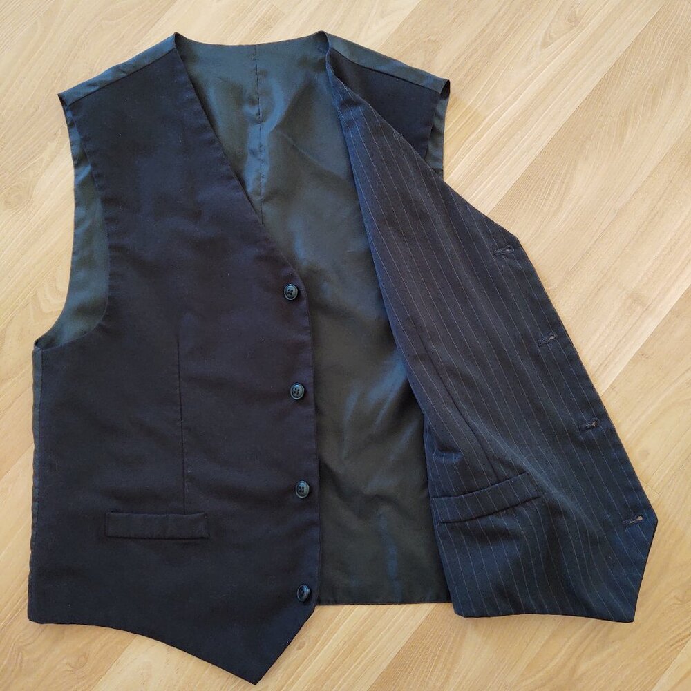 YOUNG MENS FORMAL REVERSIBLE PINSTRIPE SUIT SEPERATE VEST FAUX POCKETS 4 BUTTON